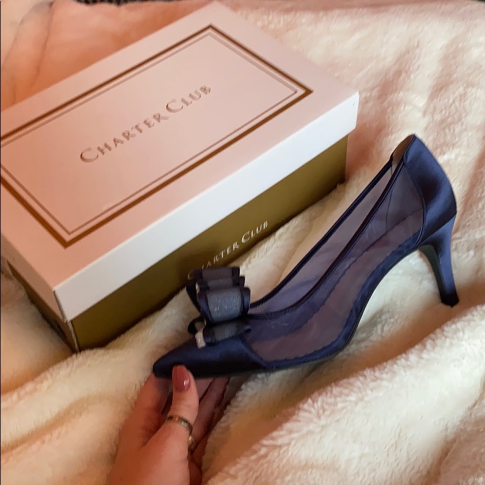 🖤CHARTER CLUB navy heals which ruffle bow